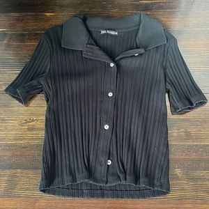 cropped black button up with collar